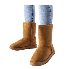 Bruna isolerade klassiska snöstövlar från Ireneo - Solea