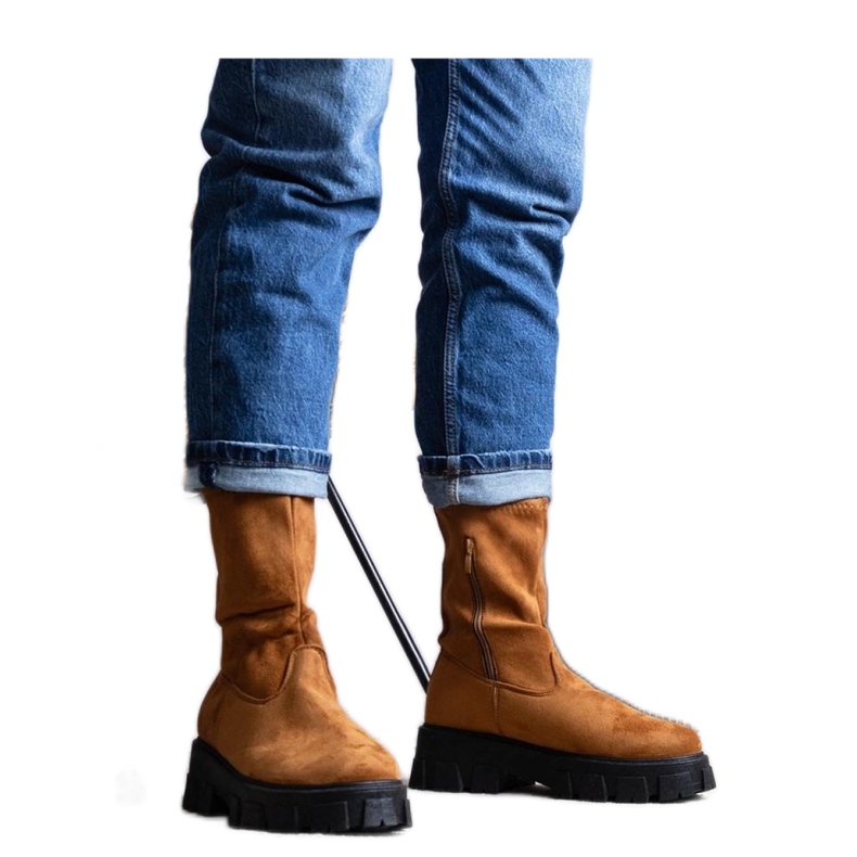 Bruna plattformsstövlar