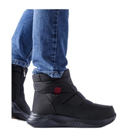 Svarta korta isolerade snöstövlar