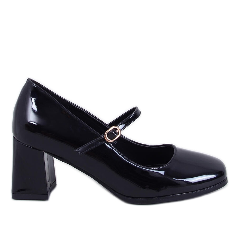 Maddoi Black patenterade högklackade pumps svart