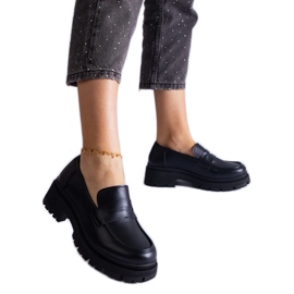 Svarta eko-lädermockasiner