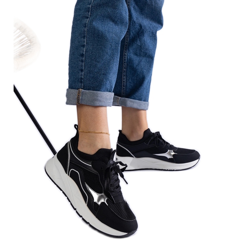 Svarta sportsneakers för kvinnor