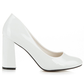 Seastar Pumpar på en bred pelare vit