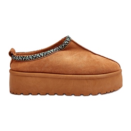 Kvinnors tofflor på plattformen med kamelbroderi beige