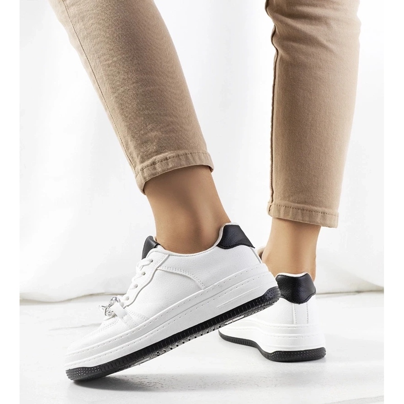 D/GMR Vita sneakers med kedja från Maring