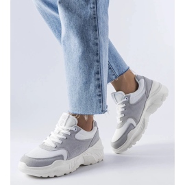 D/GMR Vita och gråa sneakers från Big Star JJ274A112