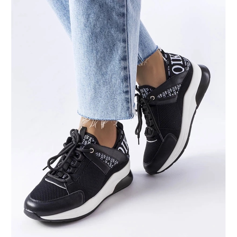 D/GMR Svartvita sneakers Vinceza