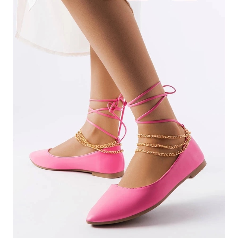 D/GMR Rosa ballerinor med dekorativt lås från Donat