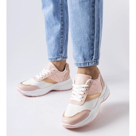 D/GMR Rosa och vita sneakers med en gyllene duffy accent
