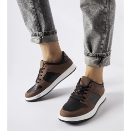 D/GMR Bruna och svarta Jacqueline sneakers