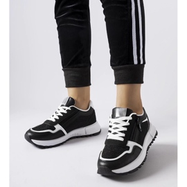 D/GMR Svarta dekorativa Camuzzoni sneakers