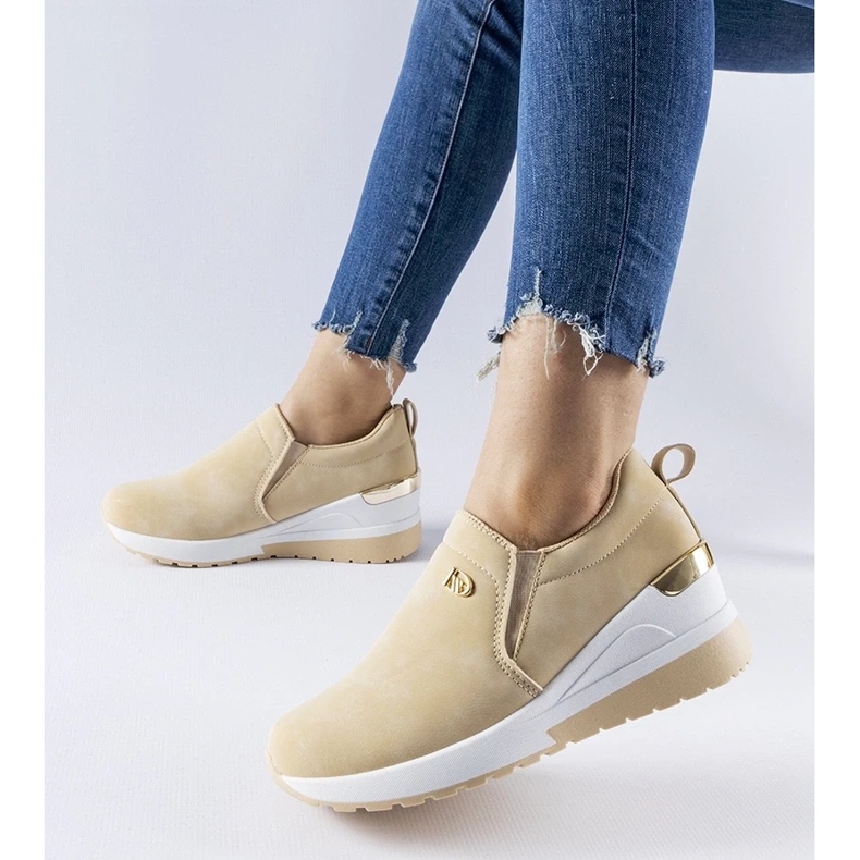 D/GMR Beige Vitale wedge slip-on sneakers