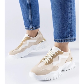 D/GMR Beige sneakers med en massiv Gironic-sula