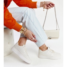 D/GMR Beige sneakers på Mentha-plattformen