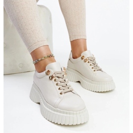 D/GMR Ljusa beige läder sneakers från Karino