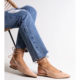 D/CEO Leaia beige balettkläder med snörning och öppen klack