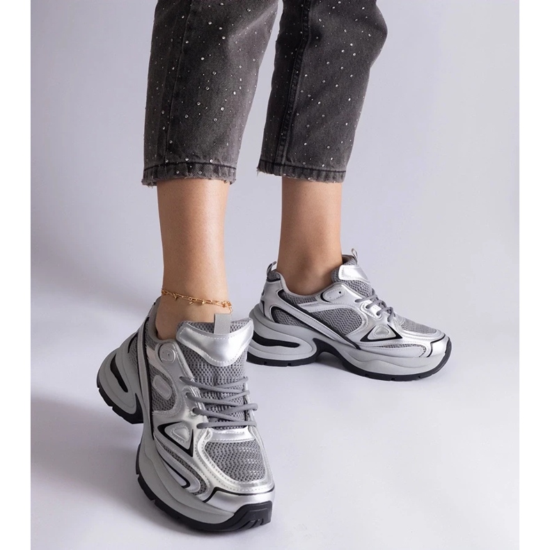 D/CEO Silver sneakers med en massiv Adom-sula silver-