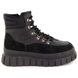 News Trappers på nyhetsplattformen i EVE450A svart