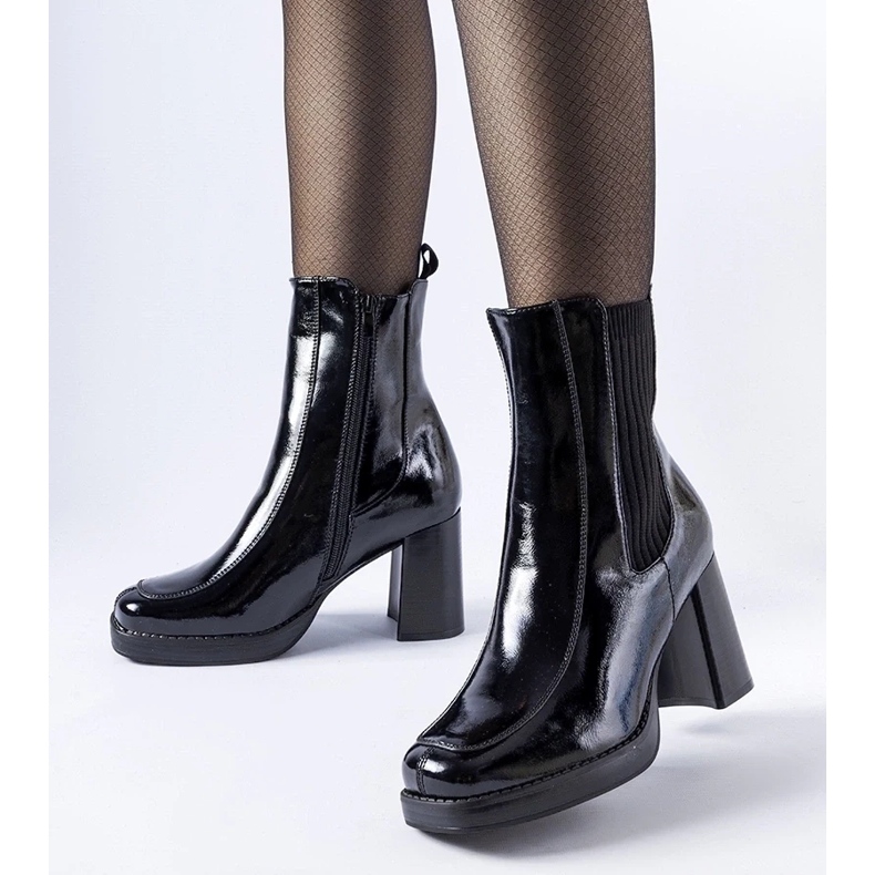 D/CEO Svarta ankelboots från Boni