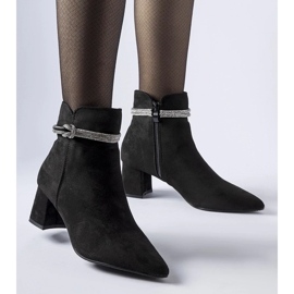 D/CEO Svarta Alba-isolerade stövlar