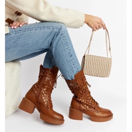 D/CEO Bruna genombrutna högklackade stövlar från Visalia