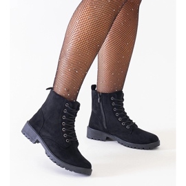 D/CEO Svarta arbetsstövlar i ekomocka på Barosa-plattformen