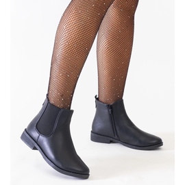 D/CEO Svarta klassiska ankelboots med elastisk inlägg i Maiza eko-läder