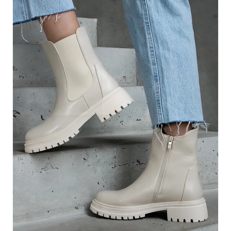 D/CEO Beige isolerade stövlar med dragkedja, ekoläder Alia