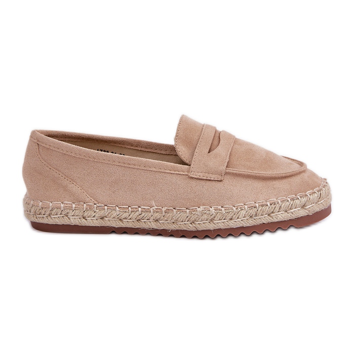 Kvinnors espadrilles med en jute fläta på en platt beige sula