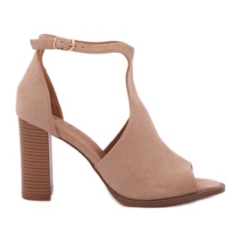 Sandaler på Eco Suede Post Beige