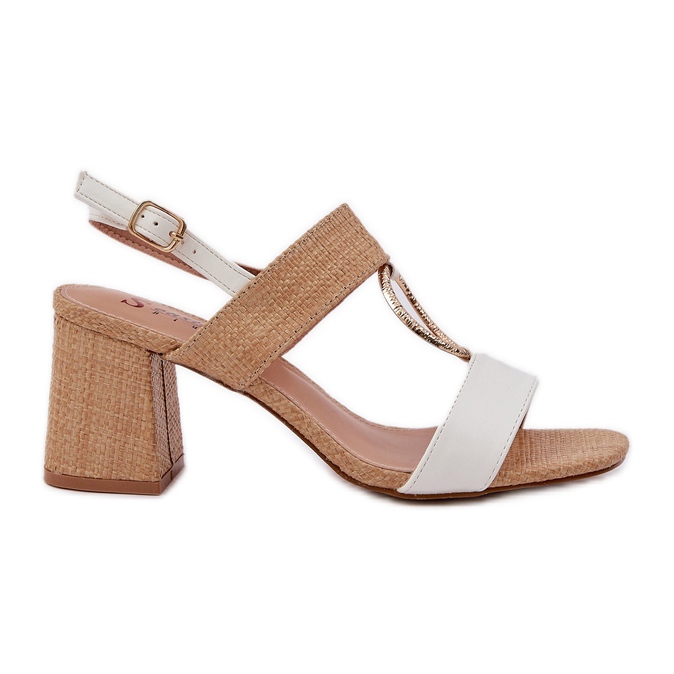 Vita-teige sandaler på baren beige