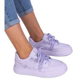 Violet kvinnors sportsneakers från Eco -Leather purpur