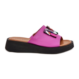 Vinceza Kvinnors läderflip flops med en prydnad av fuchsia rosa