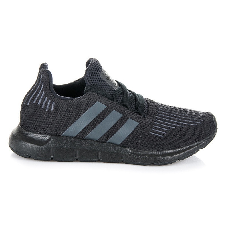Adidas swift run j svart