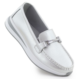 S.Barski Lädermockasinskor på pärlplattformen Białe S. Barski GR51-598 vit