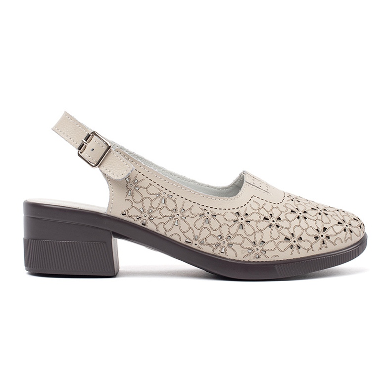 Goodin Beige Browned låghelade sandaler