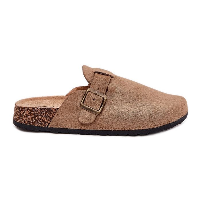 Tofflor kvinnors träskor på plattformen med kaki -spänne beige