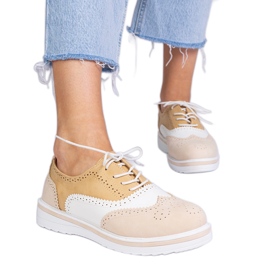 Beige Classic Oxford Shoes