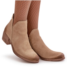 Zazoo 60475 Suede Heels isolerade lätt beige