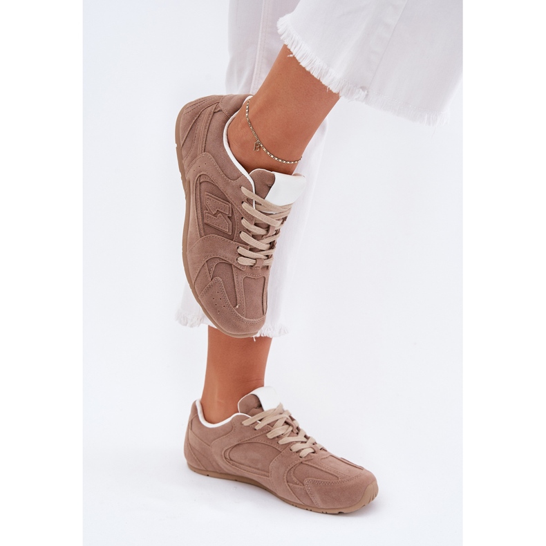 Kvinnors sportskor med Eco Suede Dark Beige