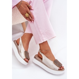 ZAZOO 1786 Kvinnor lädersandaler på plattformen med en prydnads gyllene torkad