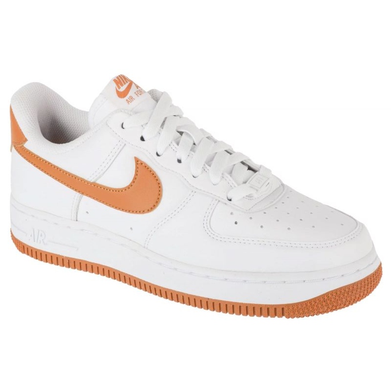 Nike Air Force 1 07 Nästa naturskor i DC9486-103 vit