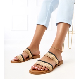 Svarta kvinnors tofflor med flätade Rios -ränder