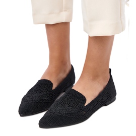 Svart öppet kvinnors ballerinas gerania