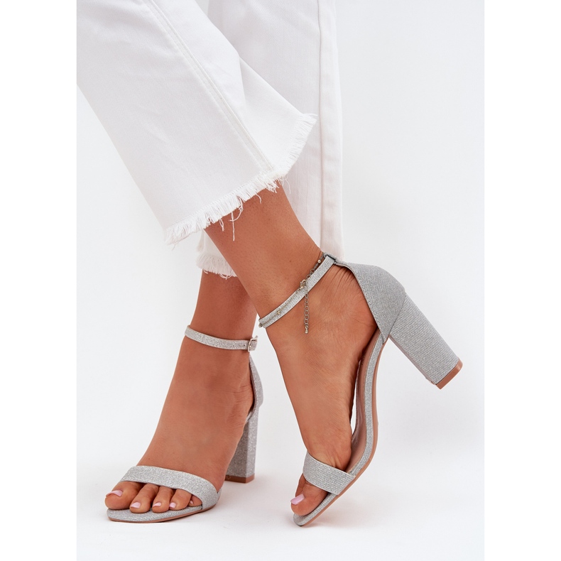 Boto Glänsande kvinnasandaler på Kavina Silver Post silver-