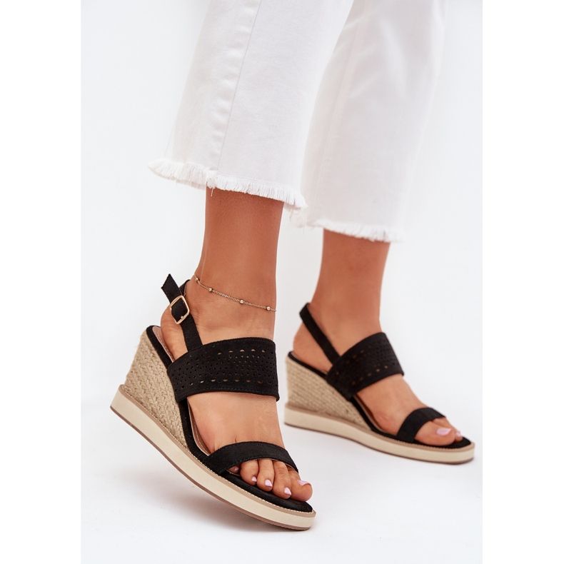 Boto Sandaler för kvinnors öppna för kil med Black Zolira -flätan svart