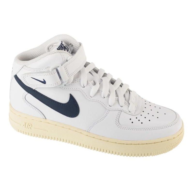 Nike Air Force 1 '07 Midskor i DD9625-105 vit