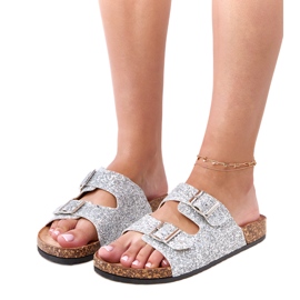Silver Glitter flip flops på flotilens korksula