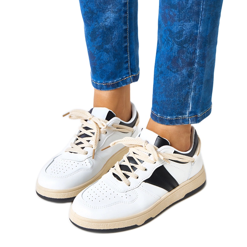 Vita och vita kvinnors marcella sneakers
