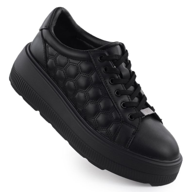 Kvinnors läderskor quiltade sneakers på plattformen Czarne Filippo DP7285 svart